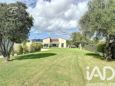 House in Hyères (83400)