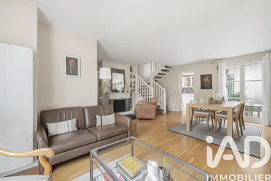 Townhouse in Marly-le-Roi (78160)