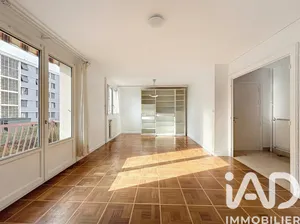 Apartment in Oullins (69600)
