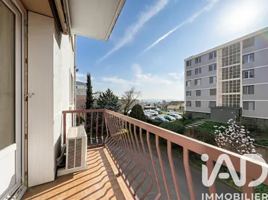 Apartment in Oullins (69600)