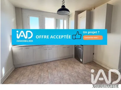 Apartment in La Rochette (77000)