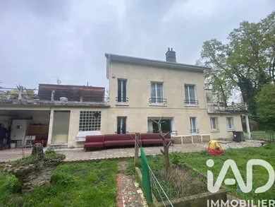 Maison à Épinay-sur-Seine (93800)