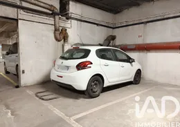 Parking in Paris (75013)