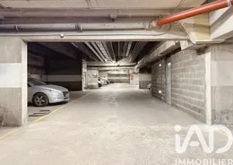 Parking in Paris (75013)