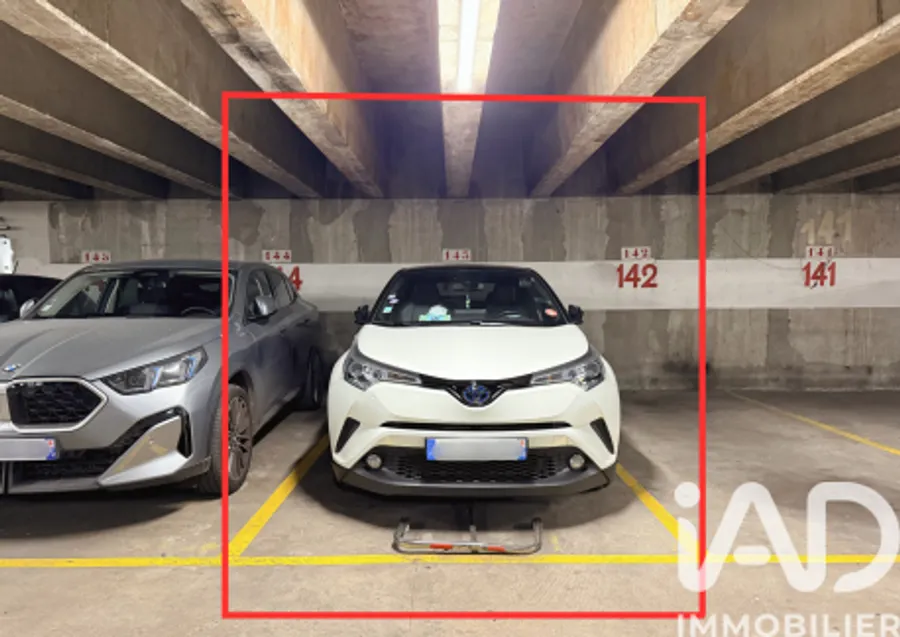 Parking à Paris (75013) photo 3