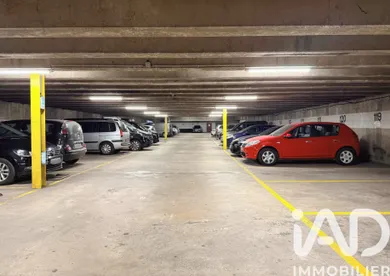 Parking à Paris (75013)