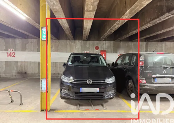 Parking à Paris (75013) photo 2