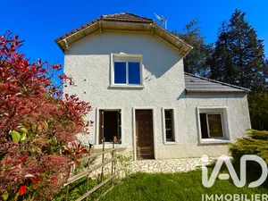 Maison de campagne à Cosne-Cours-sur-Loire (58200)