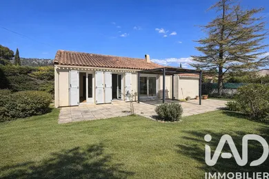 Traditional house in Auriol (13390)