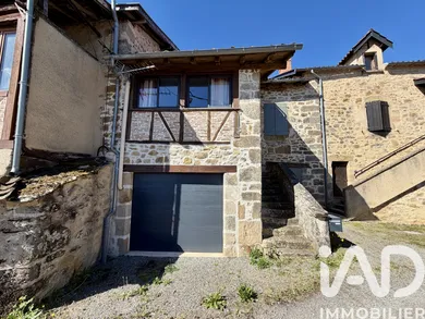 Village house in Lunan (46100)