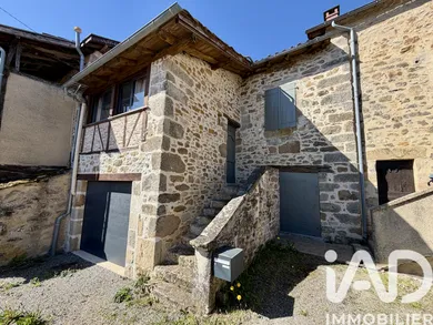 Village house in Lunan (46100)