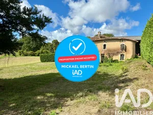 Maison à Bessac (16250)