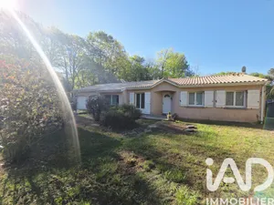 Maison à Lesparre-Médoc (33340)