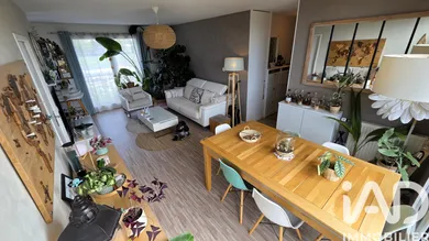 Apartment in Sainte-Geneviève-des-Bois (91700)