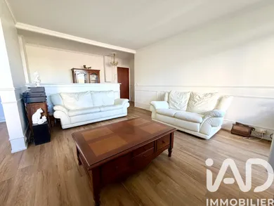 Apartment in Chennevières-sur-Marne (94430)