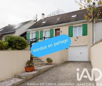Traditional house in Maule (78580)