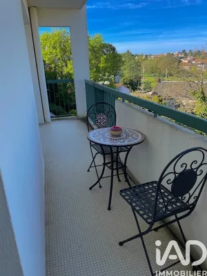 Apartment in La Roche-sur-Yon (85000)