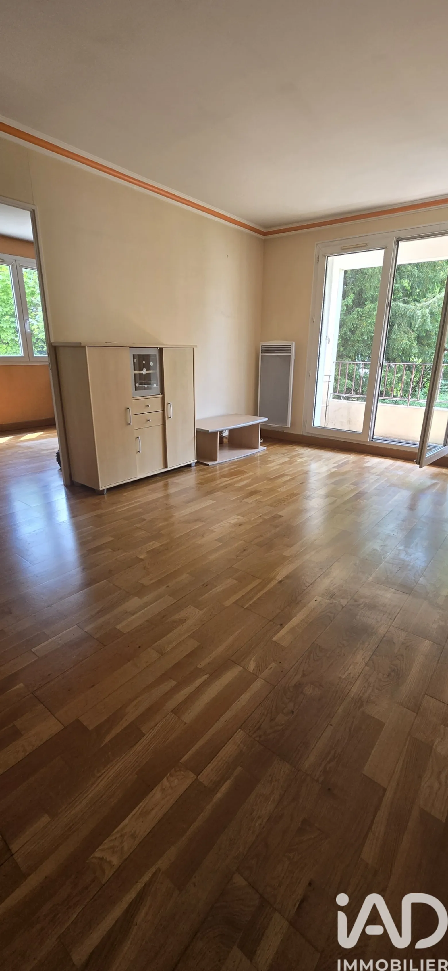 Vente appartement à Viry-Châtillon (91170) : appartement 2 pièces 46 m² - 1988689 — 2