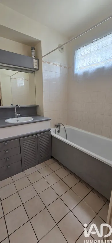 Apartment in Viry-Châtillon (91170)