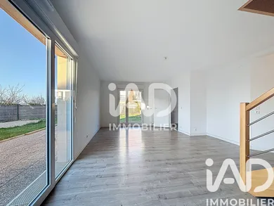 Duplex à Nanteuil-lès-Meaux (77100)