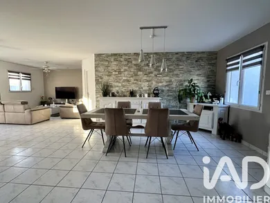 Maison à Chaumes-en-Retz (44320)
