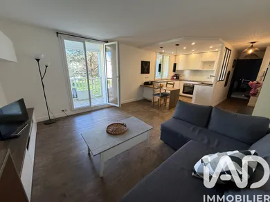 Apartment in Saint-Germain-lès-Corbeil (91250)