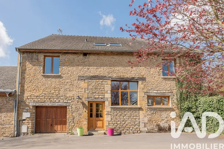 Maison 6 pièces 197 m² · à Wadelincourt · 197 m² · 289 000 €