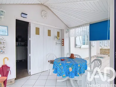 House in Quettehou (50630)