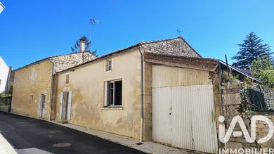 Maison de village à Rives-d'Autise (85240)