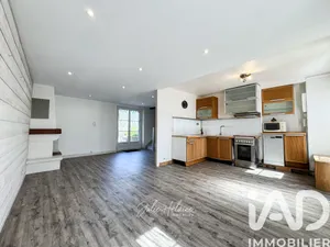 Apartment in Marcq (78770)