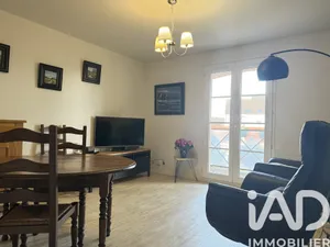 Apartment in Melun (77000)