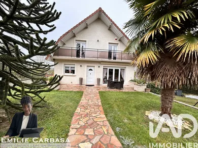 Maison à Corbeil-Essonnes (91100)