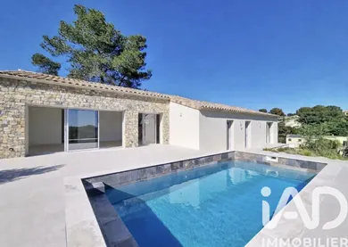 Maison à Nîmes (30900)