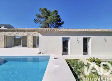 Maison à Nîmes (30900)