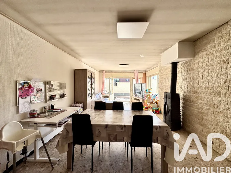 Maison 6 pièces 159 m² · à Comines · 159 m² · 220 000 €