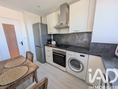 Apartment in Saint-Jean-de-Braye (45800)