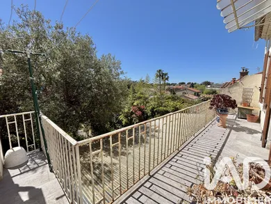 Apartment in Toulon (83200)