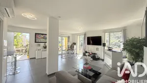 Apartment in Menton (06500)