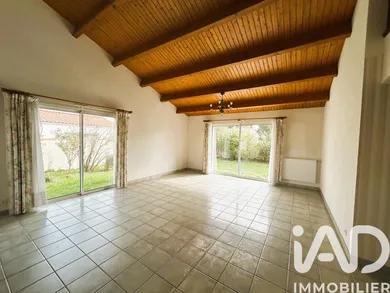 Traditional house in Lagord (17140)