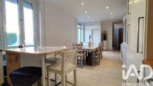 Maison de ville à Saint-Étienne (42000)