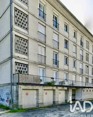 Apartment in Angoulême (16000)