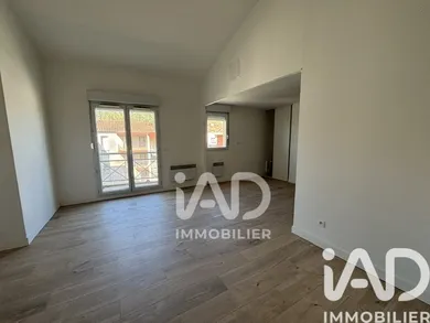 Apartment in Marguerittes (30320)