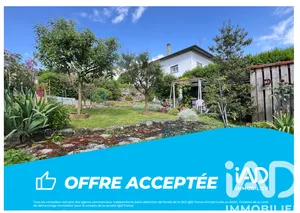 House in Saint-Laurent-de-Chamousset (69930)