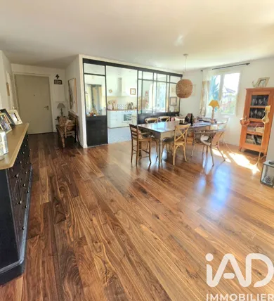 Appartement à Saint-Julien-en-Genevois (74160)