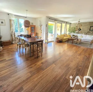 Apartment in Saint-Julien-en-Genevois (74160)