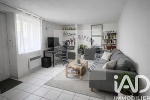 Apartment in Loriol-sur-Drôme (26270)