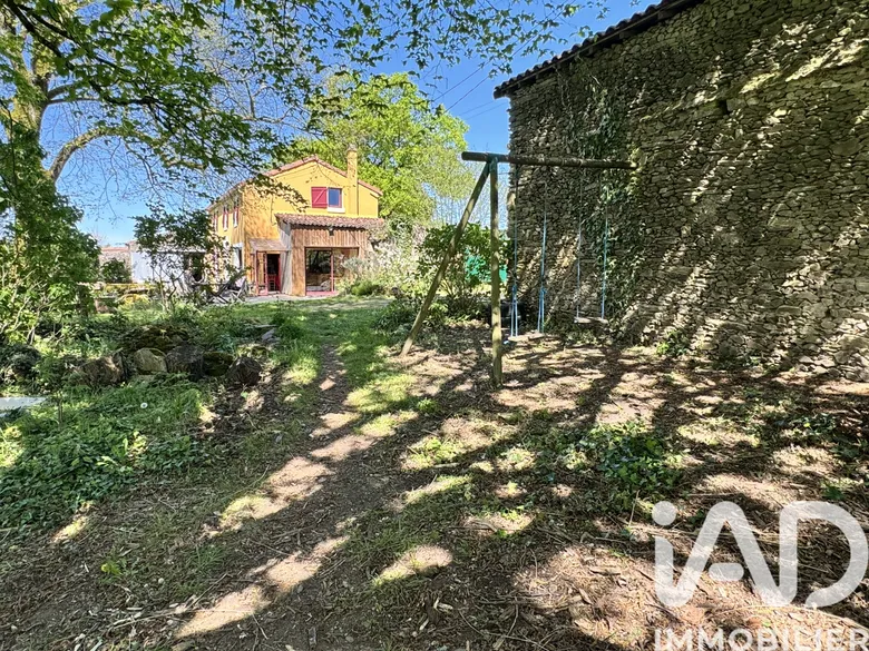 Maison 8 pièces 191 m² · à Terval · 191 m² · 250 000 €