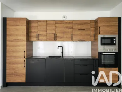 Appartement à Bassens (73000)