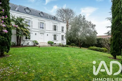 Maison à Ville-d'Avray (92410)