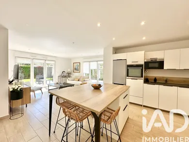Appartement à Sainte-Geneviève-des-Bois (91700)